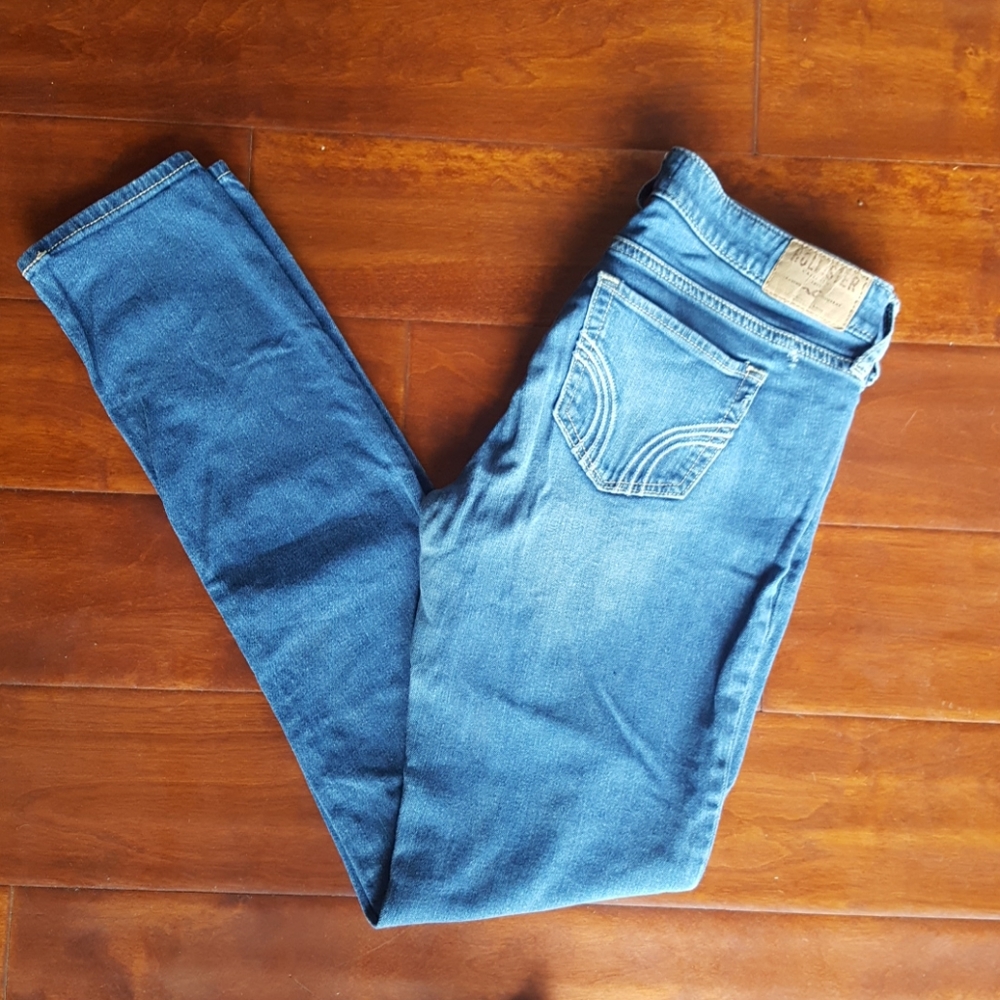Hollister skinny jeans